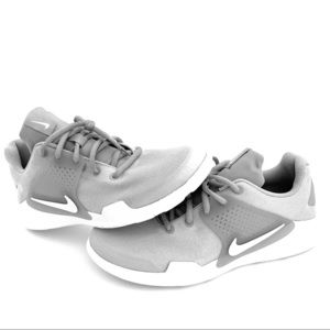 Nike Arrowz Size 7Y Trainers Shoes Gray 904232-002
